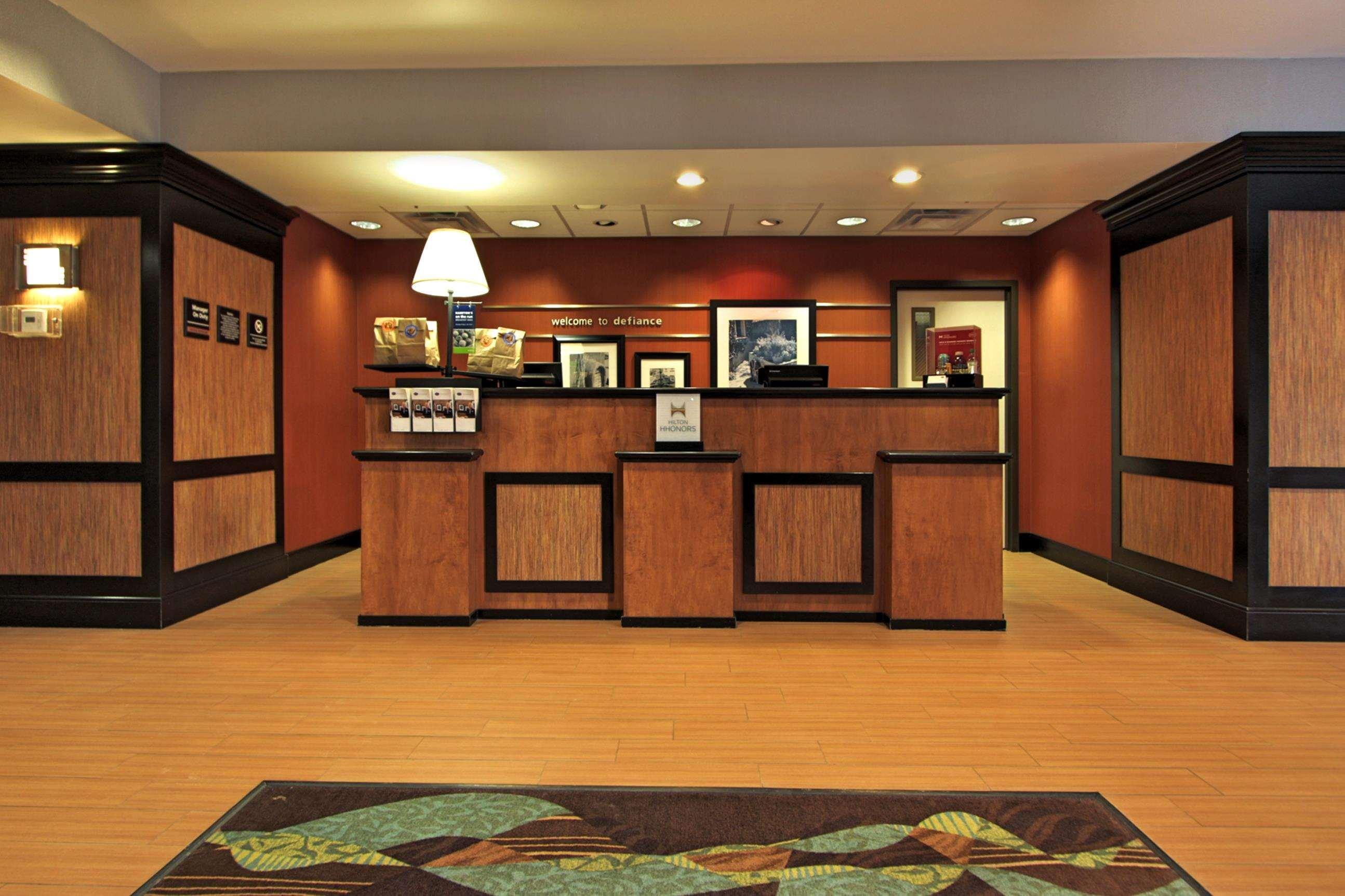 Hampton Inn Defiance Екстериор снимка