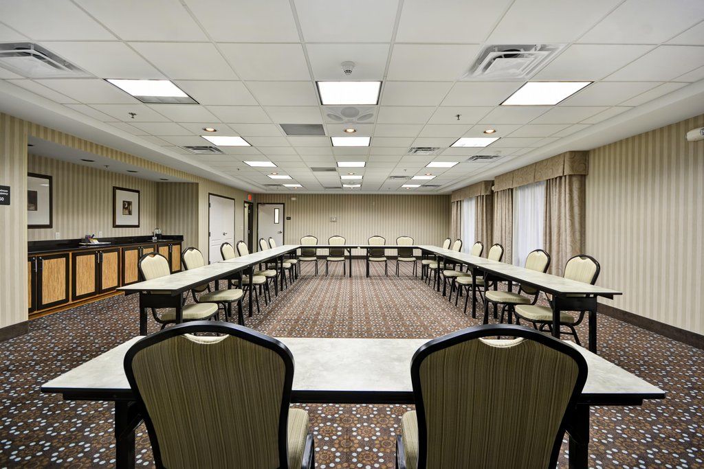 Hampton Inn Defiance Екстериор снимка
